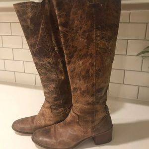 Diba true distressed leather boots.